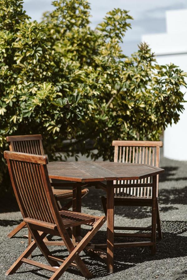 Hotelito Rural Flor De Timanfaya Тінахо Екстер'єр фото